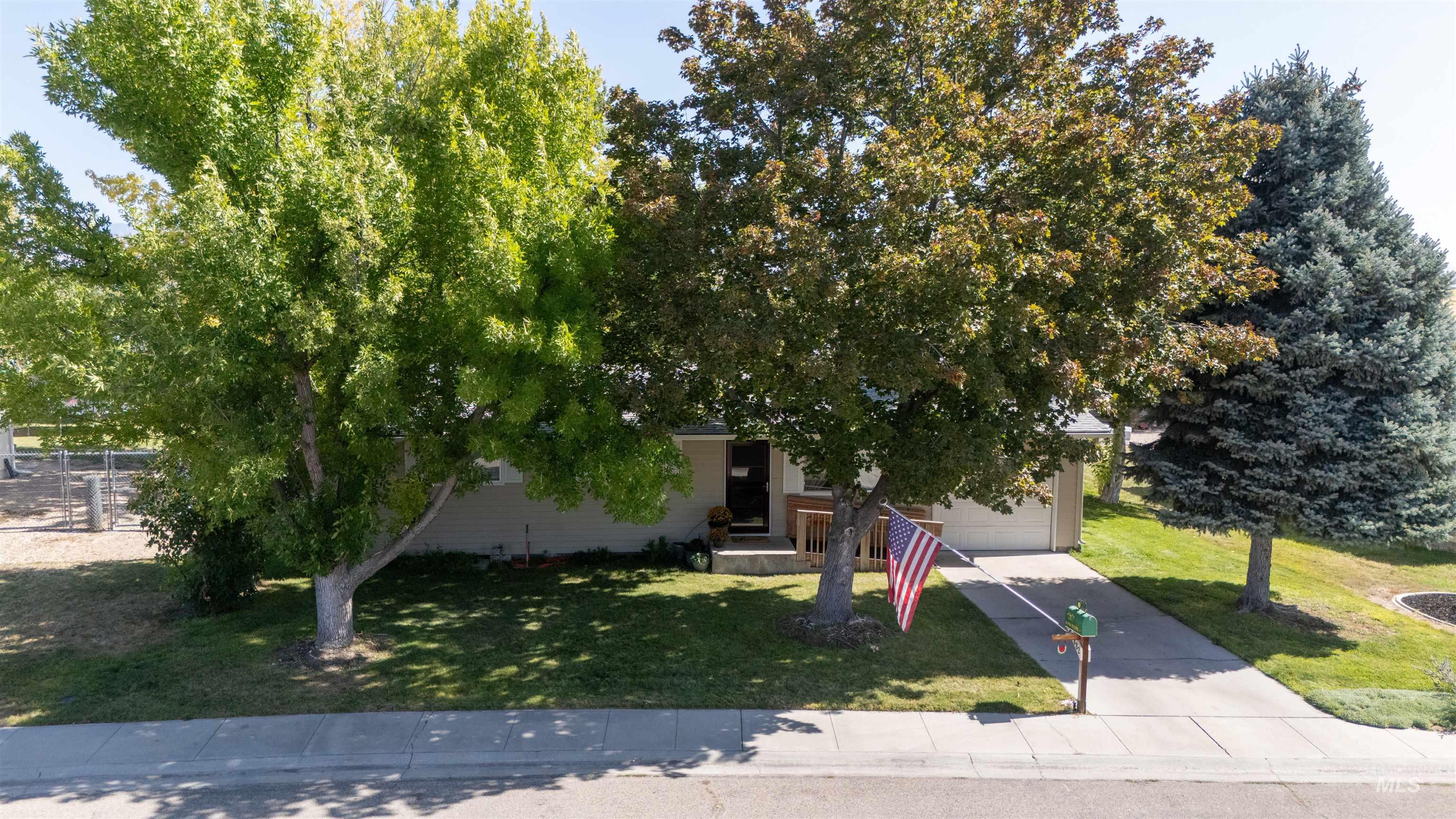 7882 S Cross Fox Way