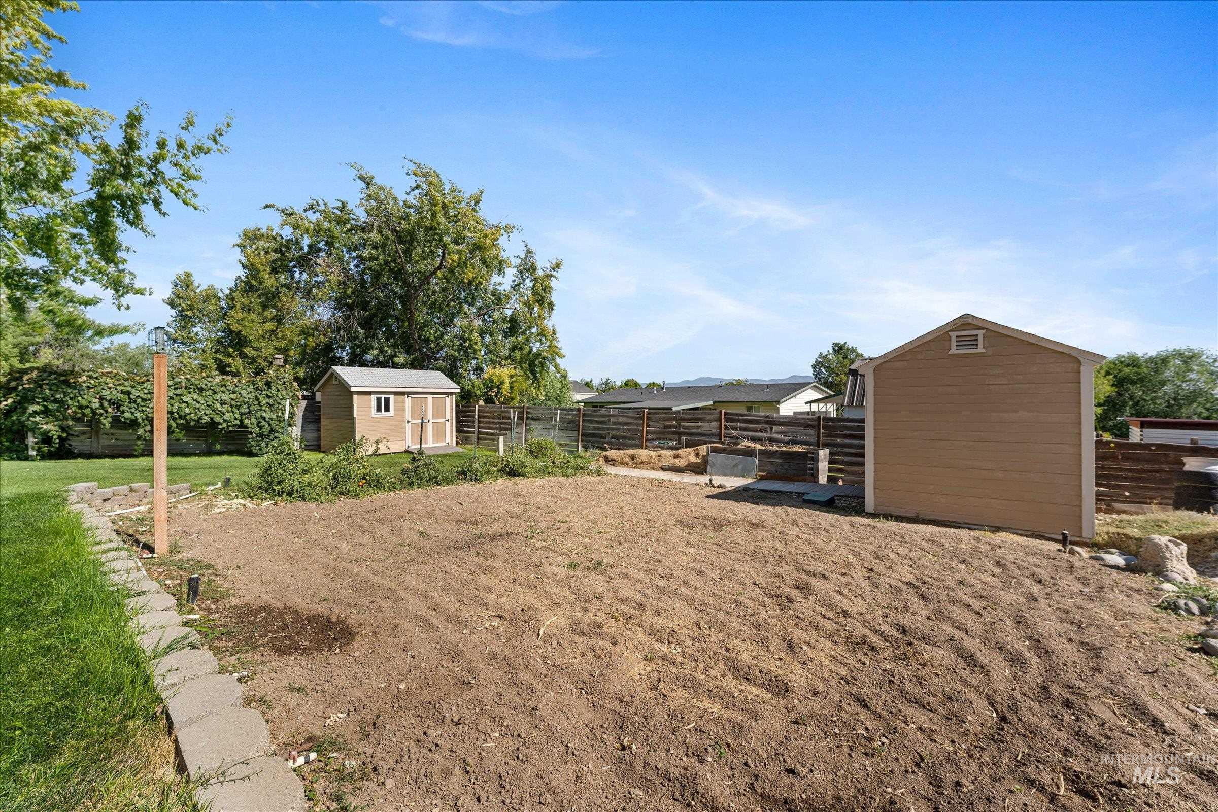 7882 S Cross Fox Way