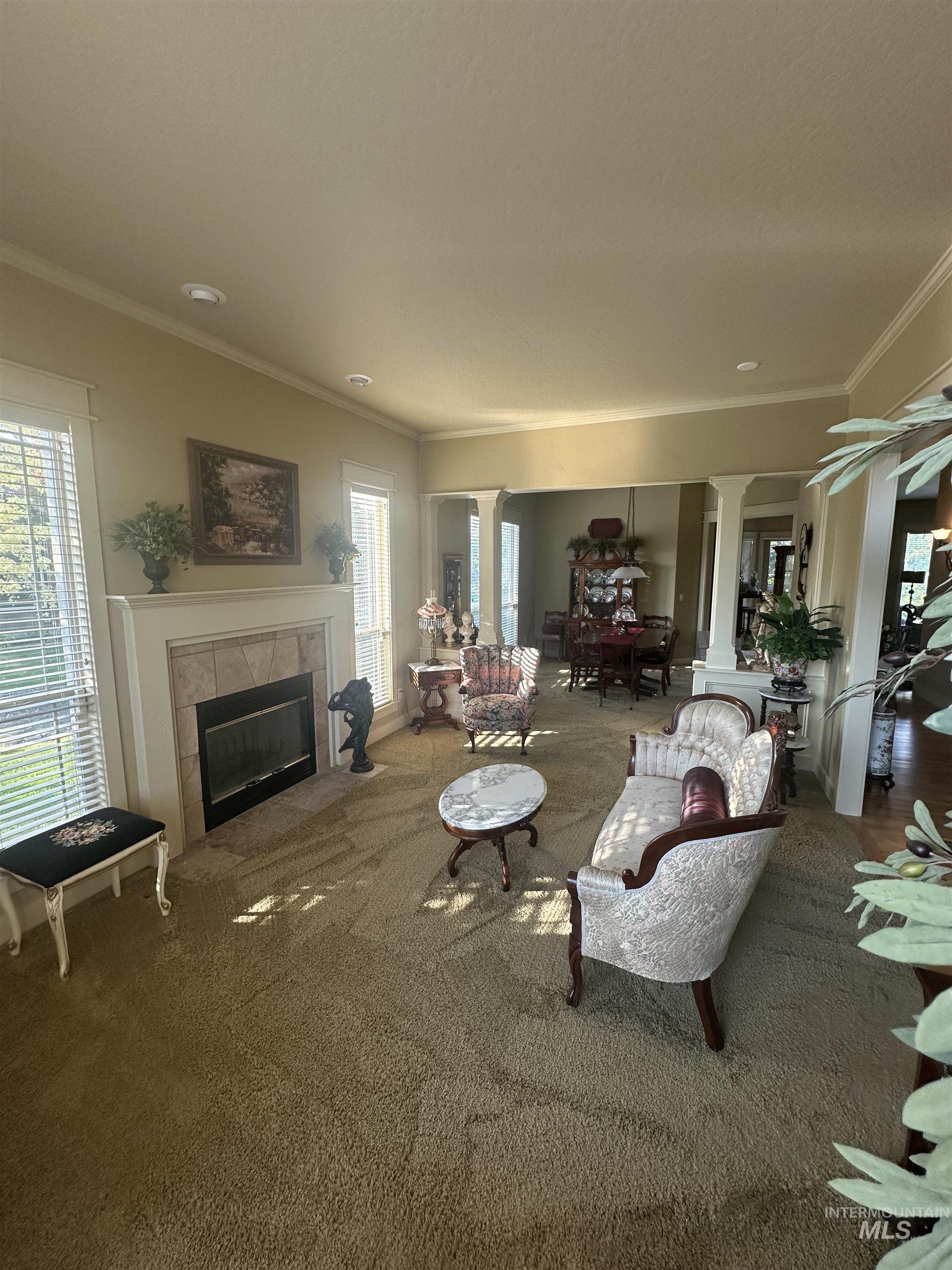 512 Bayhill Drive