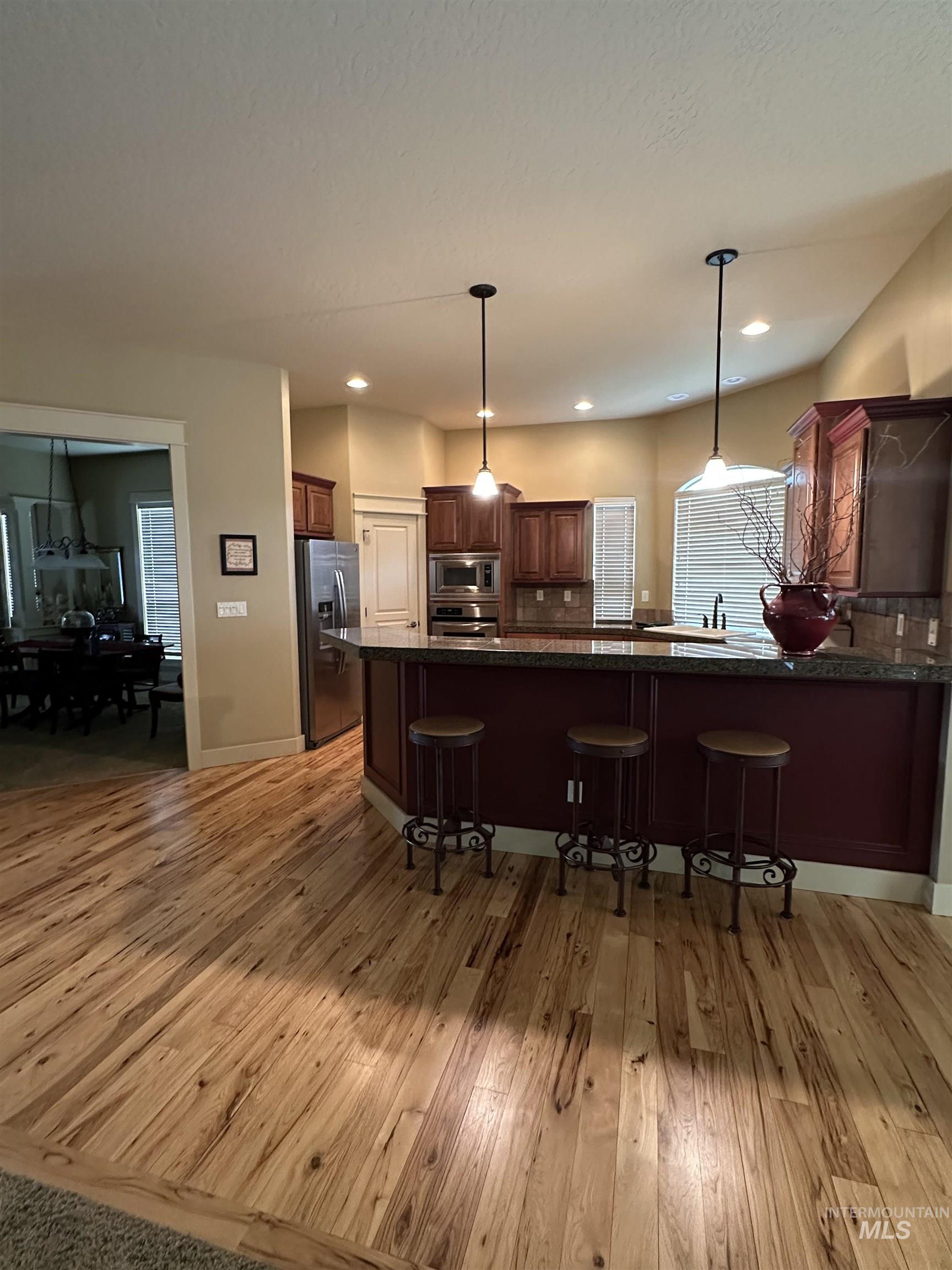 512 Bayhill Drive