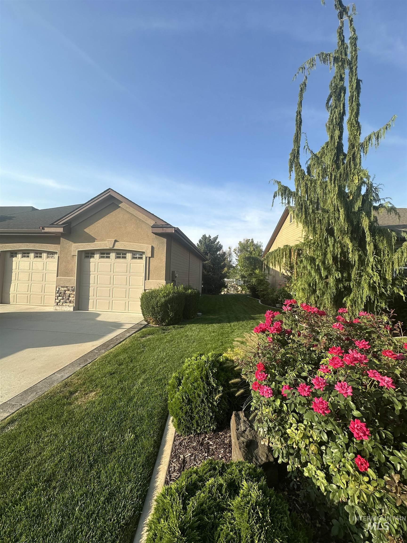 512 Bayhill Drive
