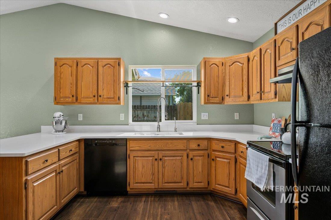 2950 W Stephanie Ct.