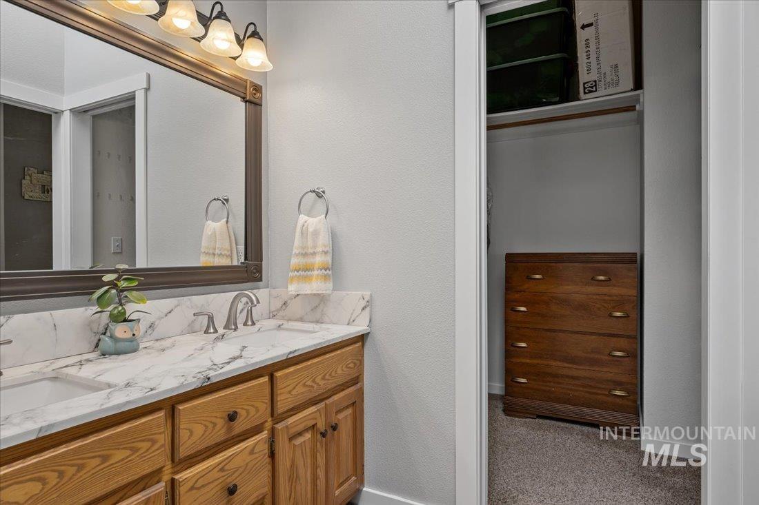 2950 W Stephanie Ct.