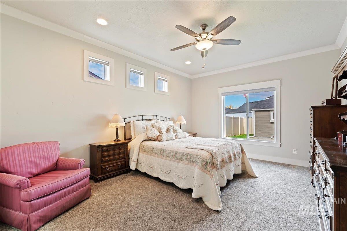 4531 S Lava Springs Loop