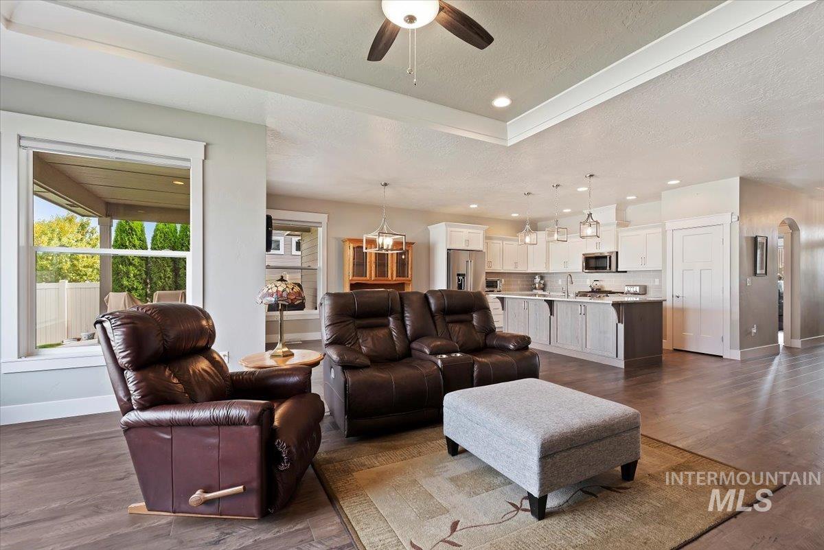 4531 S Lava Springs Loop