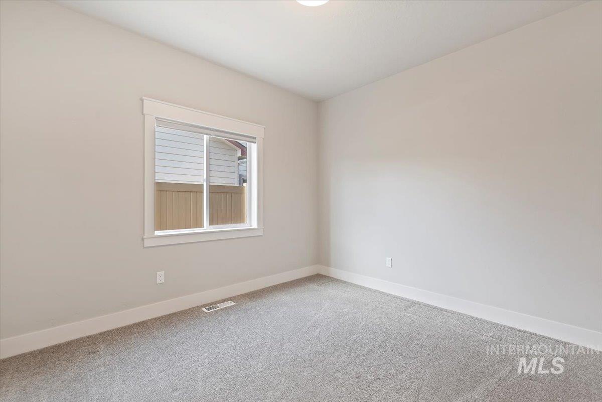 4531 S Lava Springs Loop