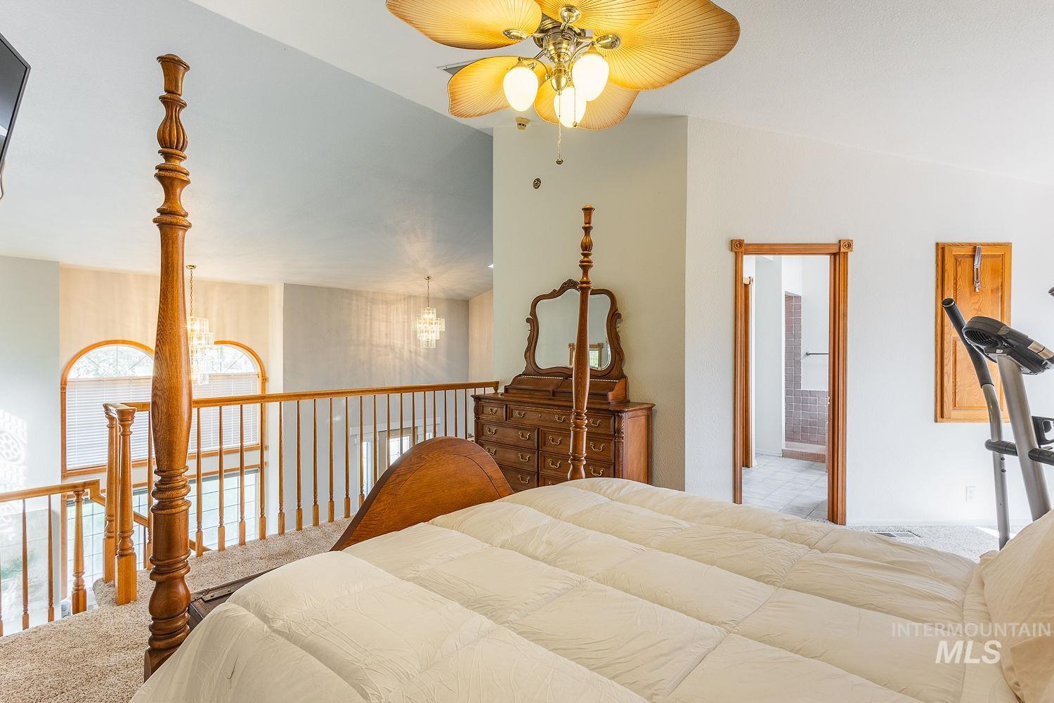 8905 S Consulting Ln