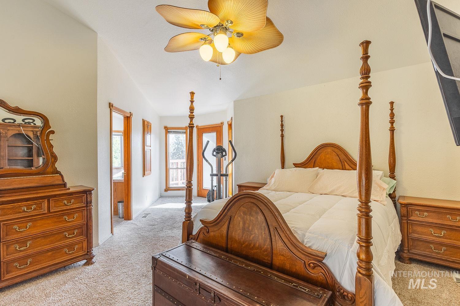 8905 S Consulting Ln