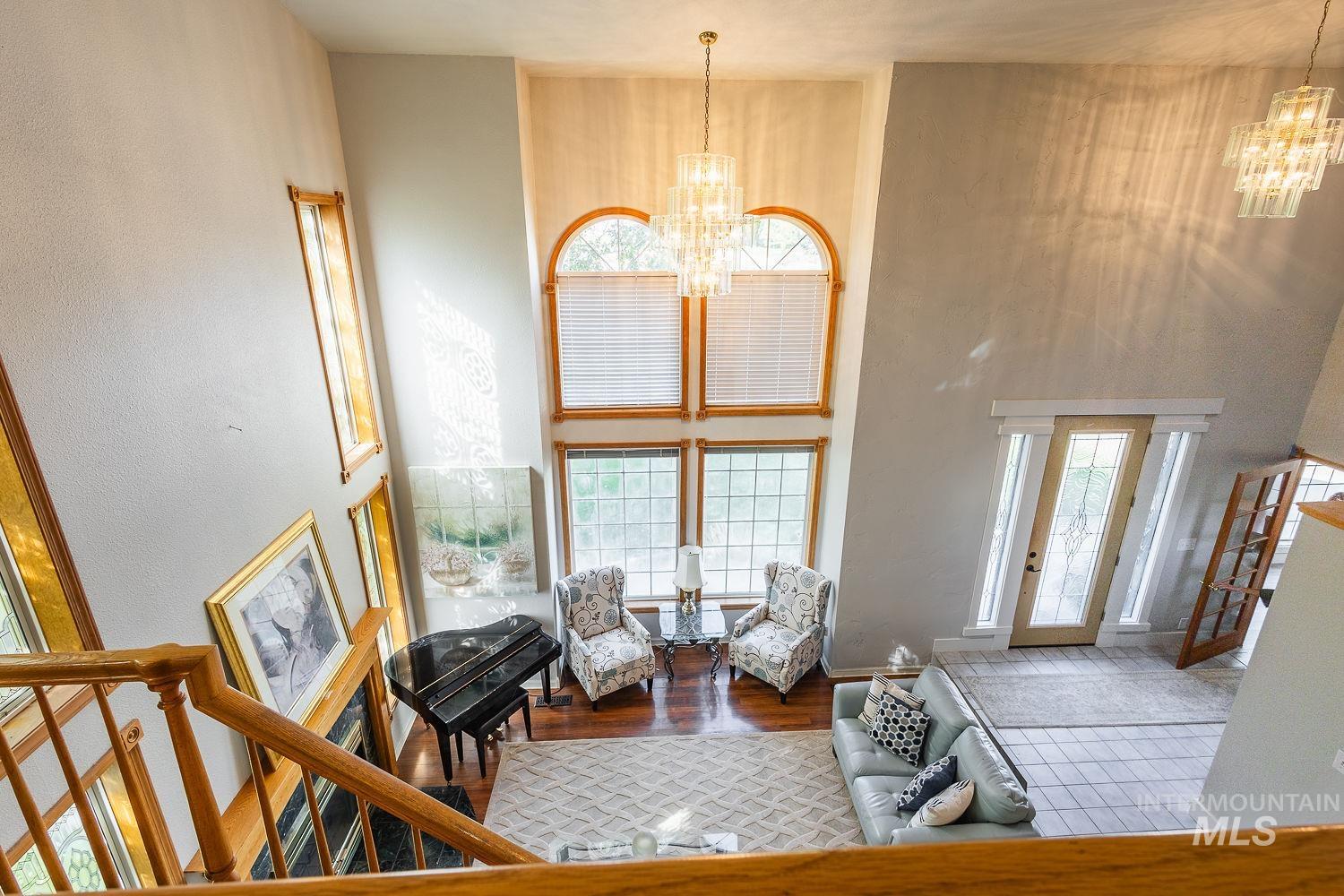 8905 S Consulting Ln