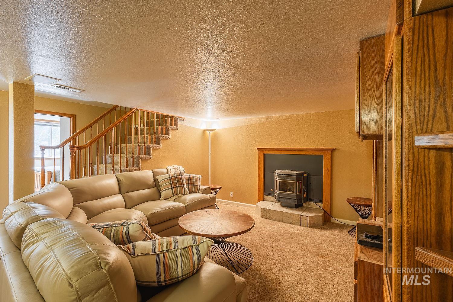 8905 S Consulting Ln