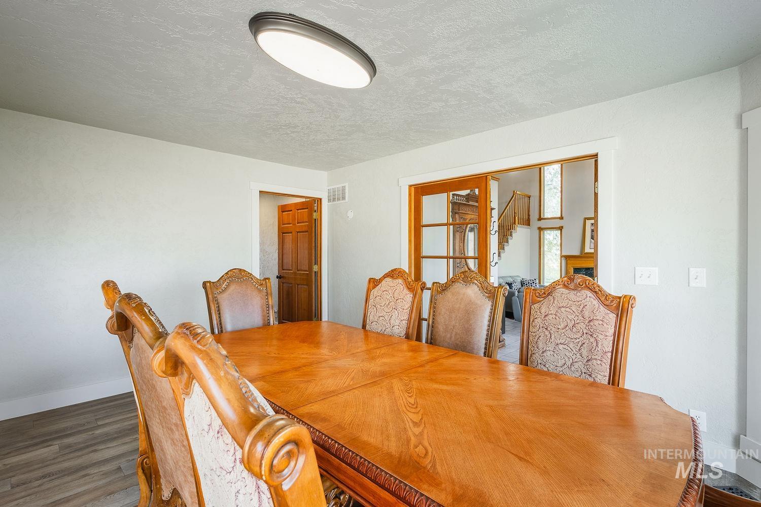 8905 S Consulting Ln