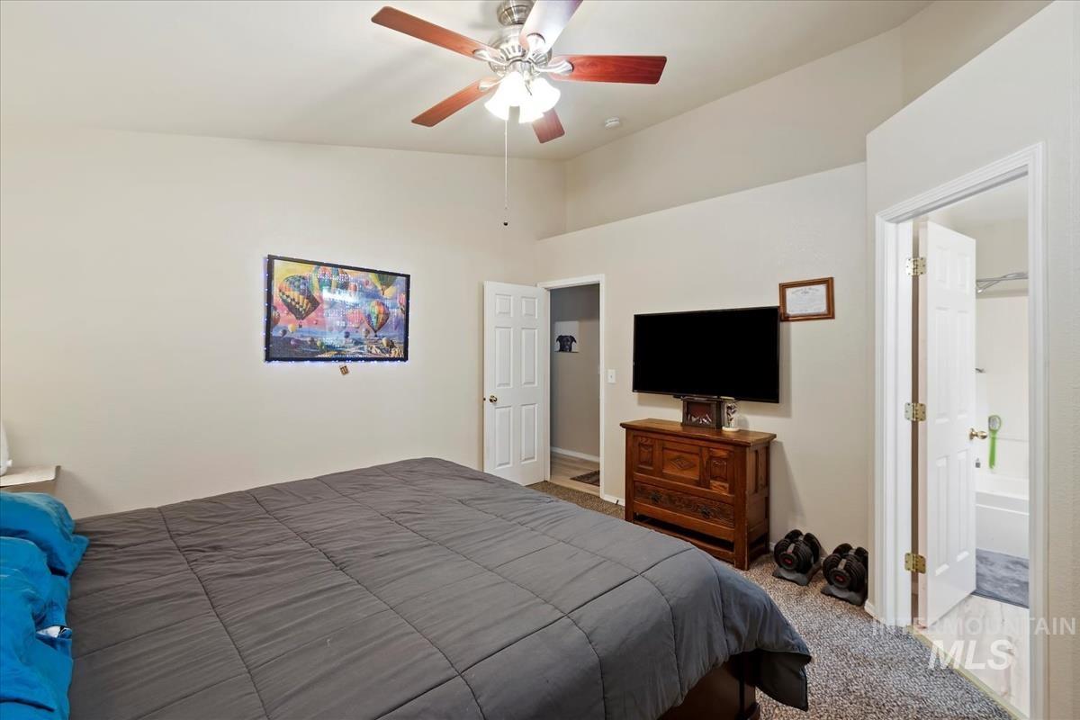 323 Sunridge Drive