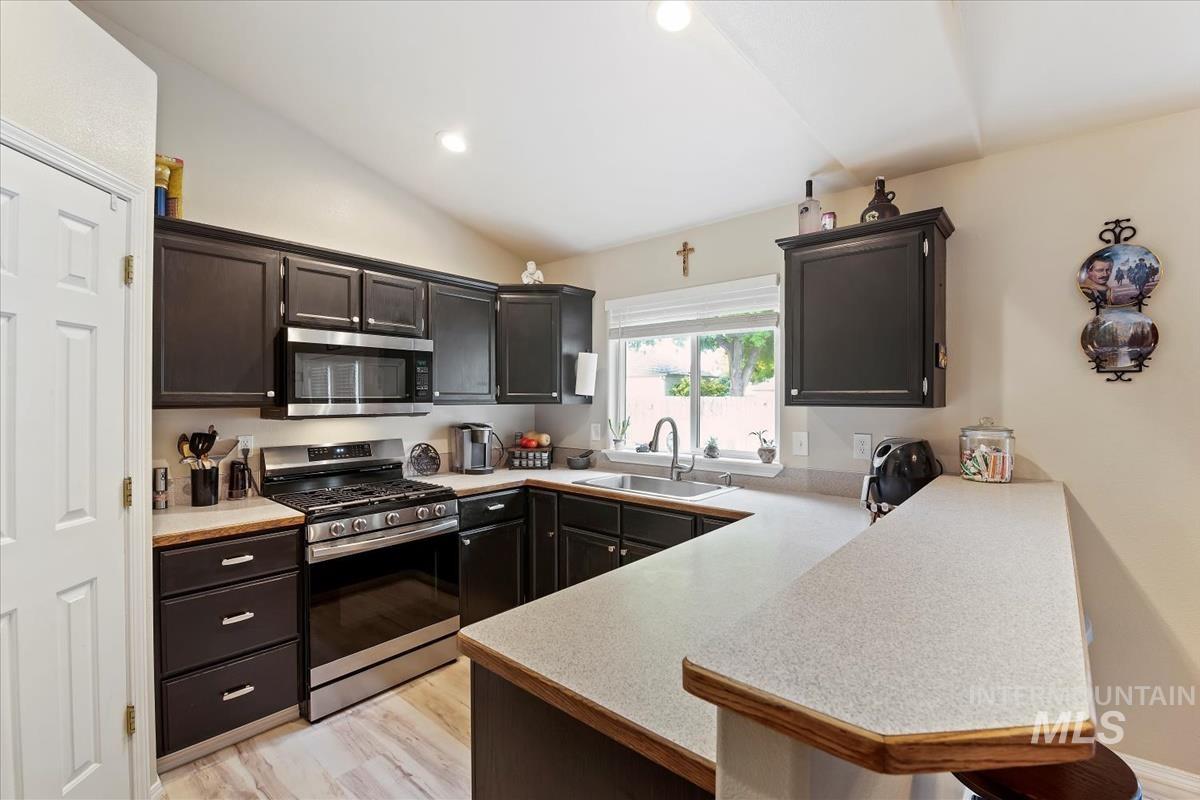 323 Sunridge Drive