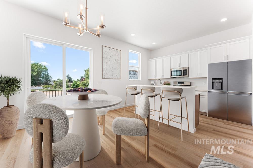 1728 N Timathy Ln Unit: 33/1