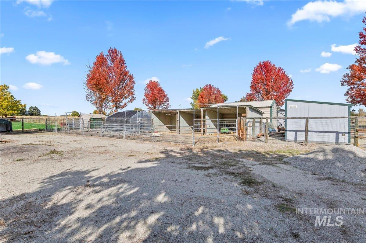 398 E Idaho
