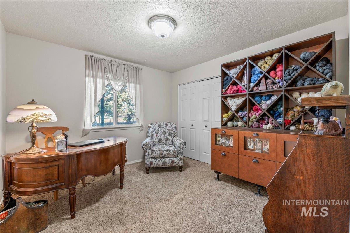 398 E Idaho