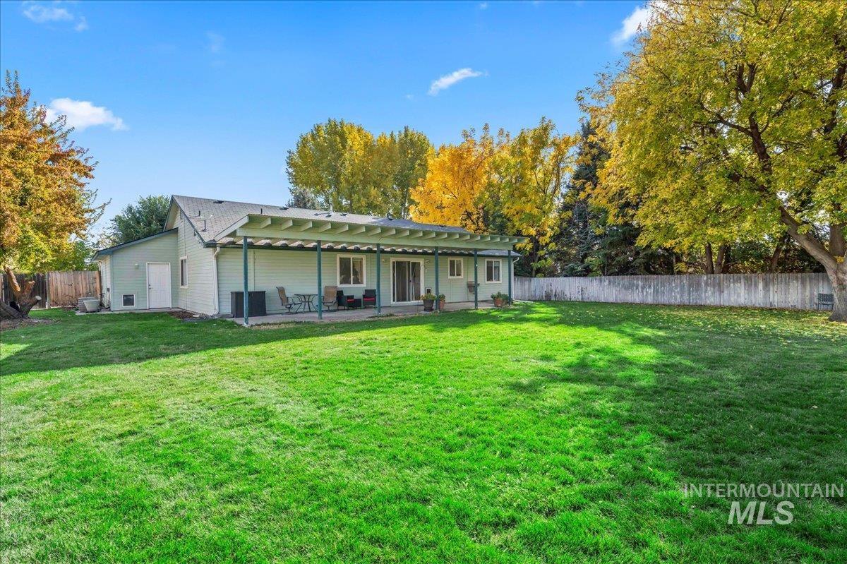 398 E Idaho