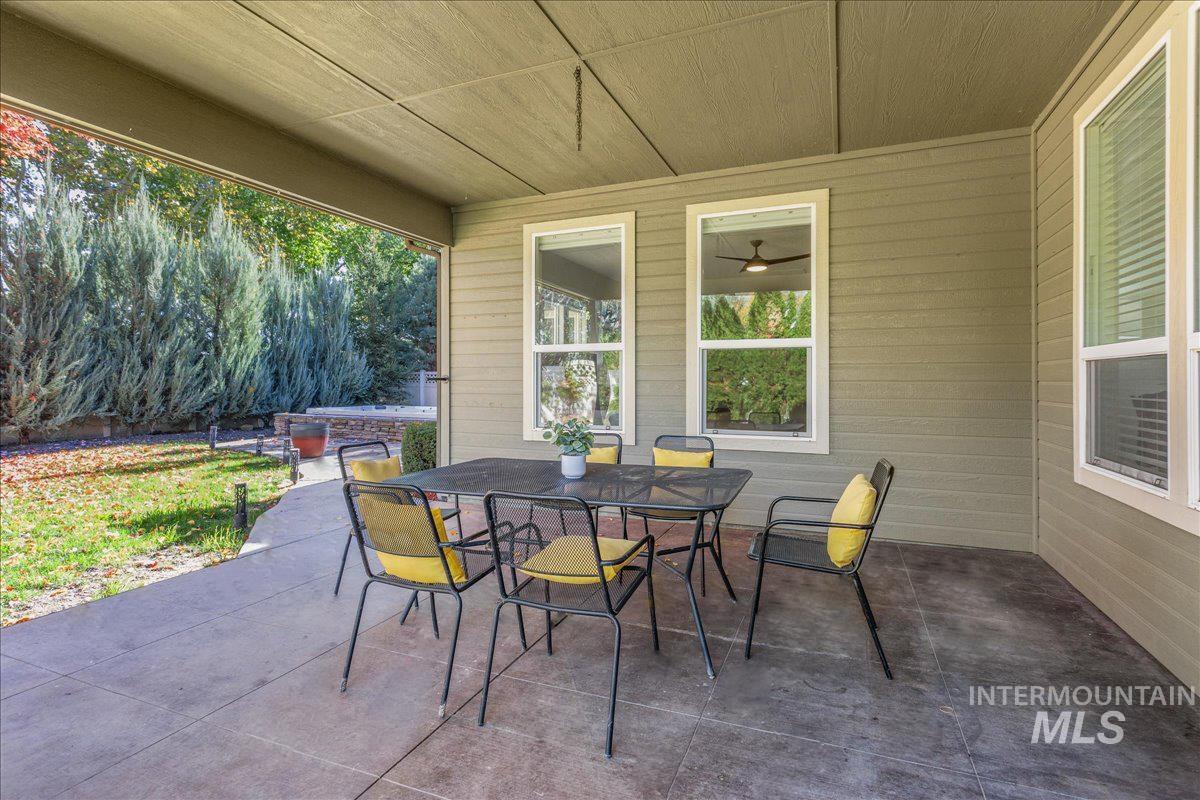 216 N Story Book Way