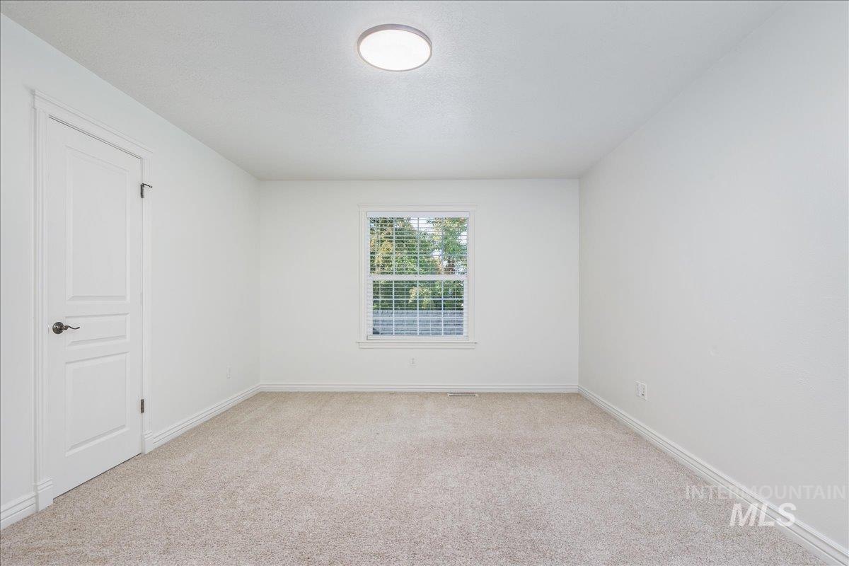 216 N Story Book Way