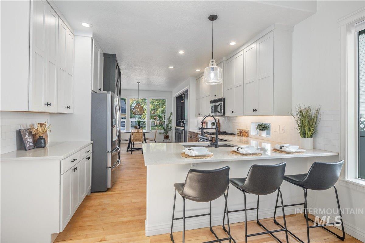 216 N Story Book Way