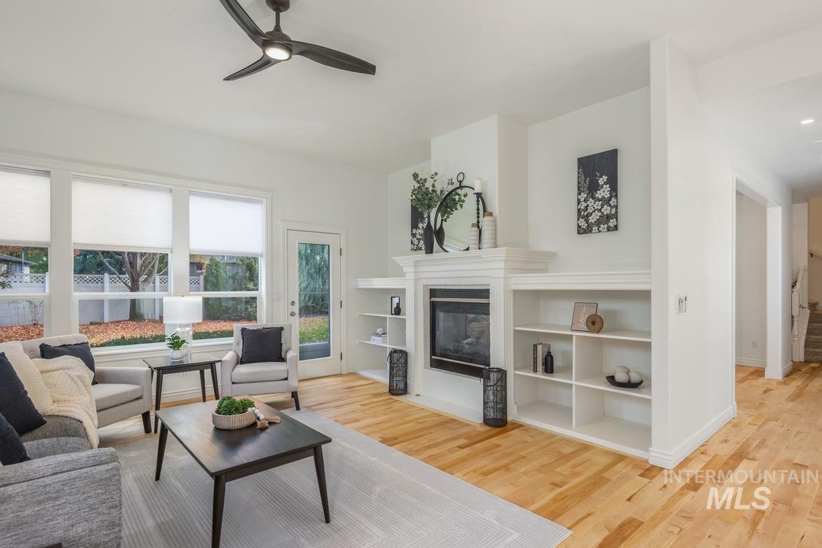 216 N Story Book Way