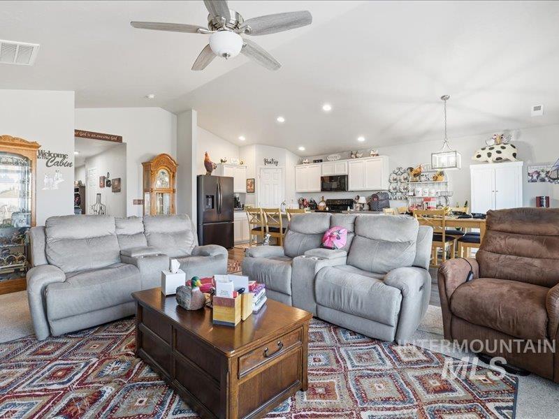 19584 Newhall Pl.