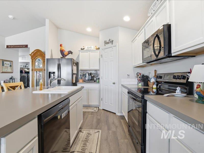 19584 Newhall Pl.