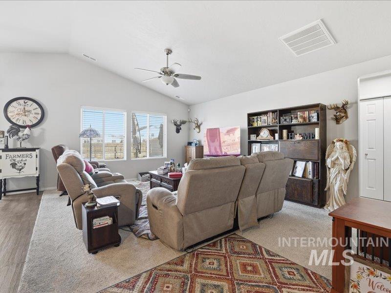 19584 Newhall Pl.