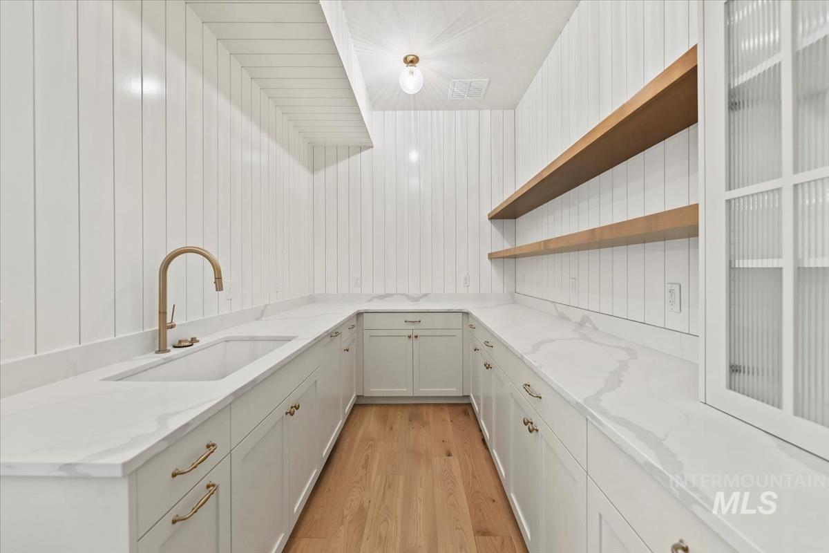 12182 N Upper Ridge Pl