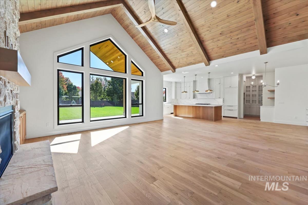 12182 N Upper Ridge Pl