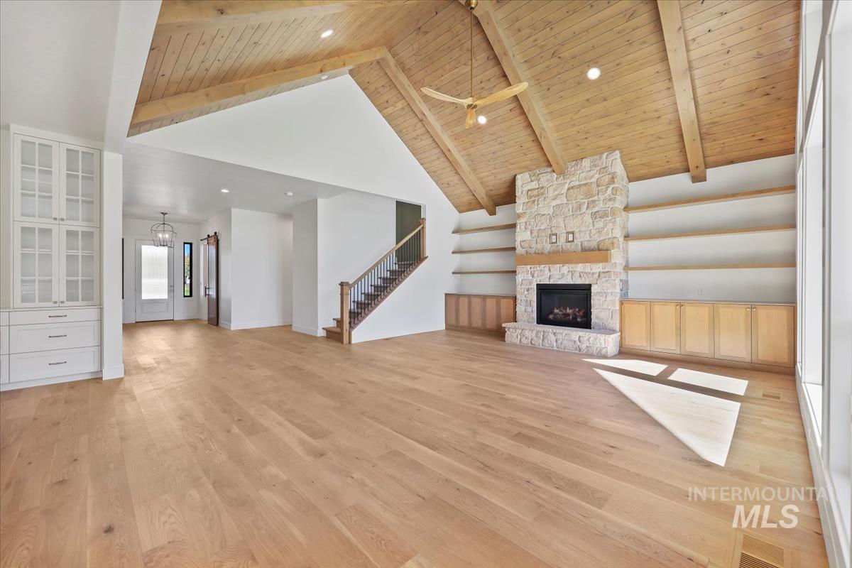 12182 N Upper Ridge Pl