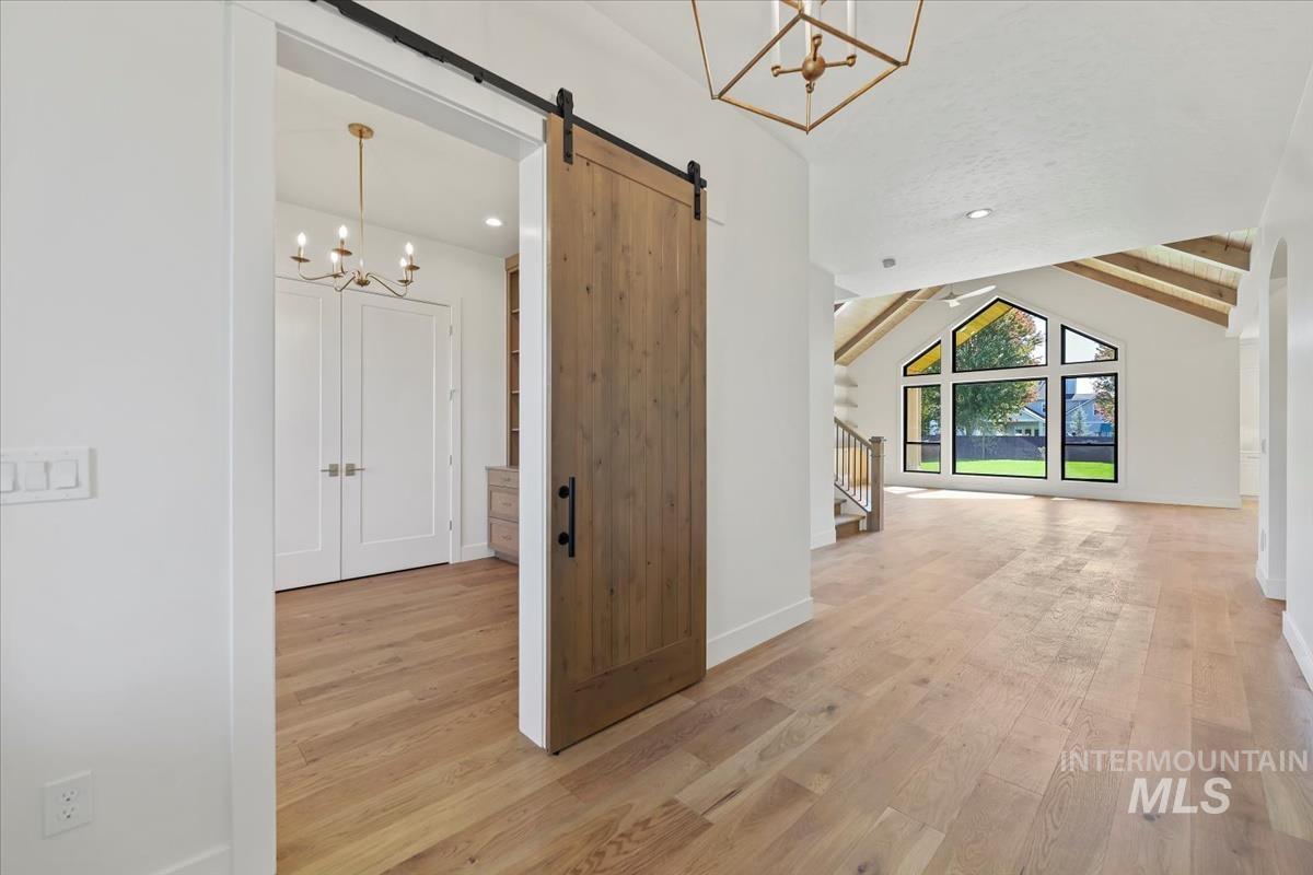 12182 N Upper Ridge Pl