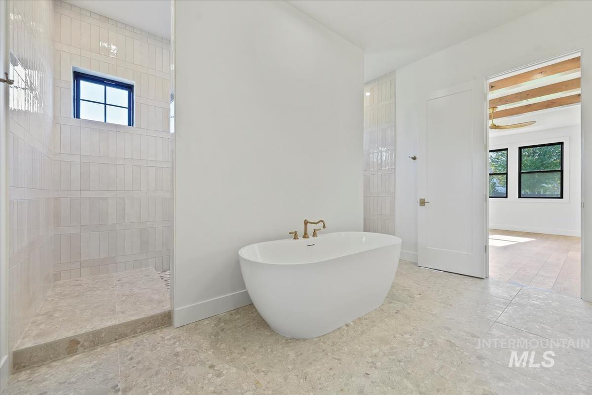 12182 N Upper Ridge Pl