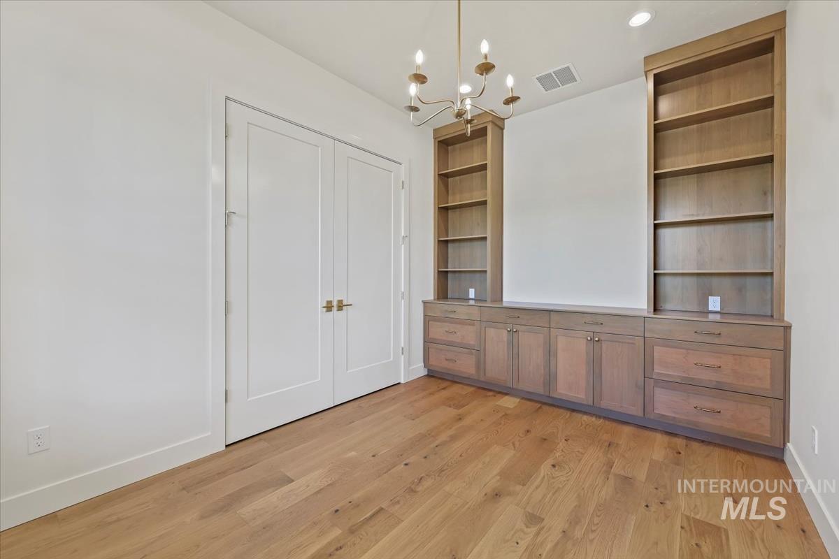 12182 N Upper Ridge Pl