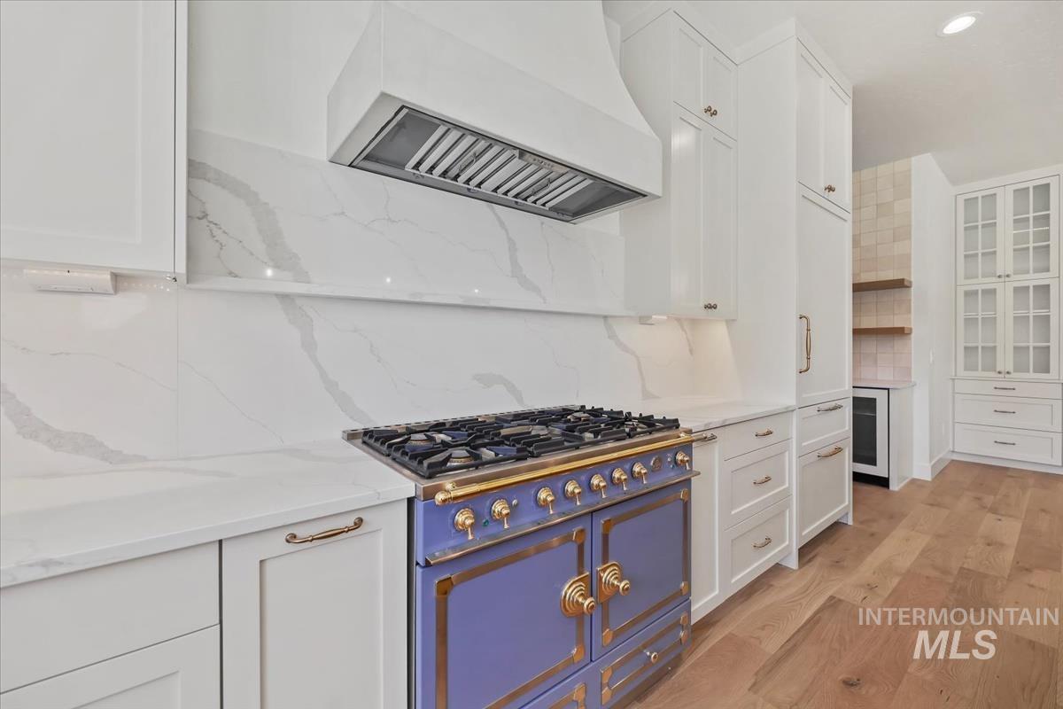 12182 N Upper Ridge Pl