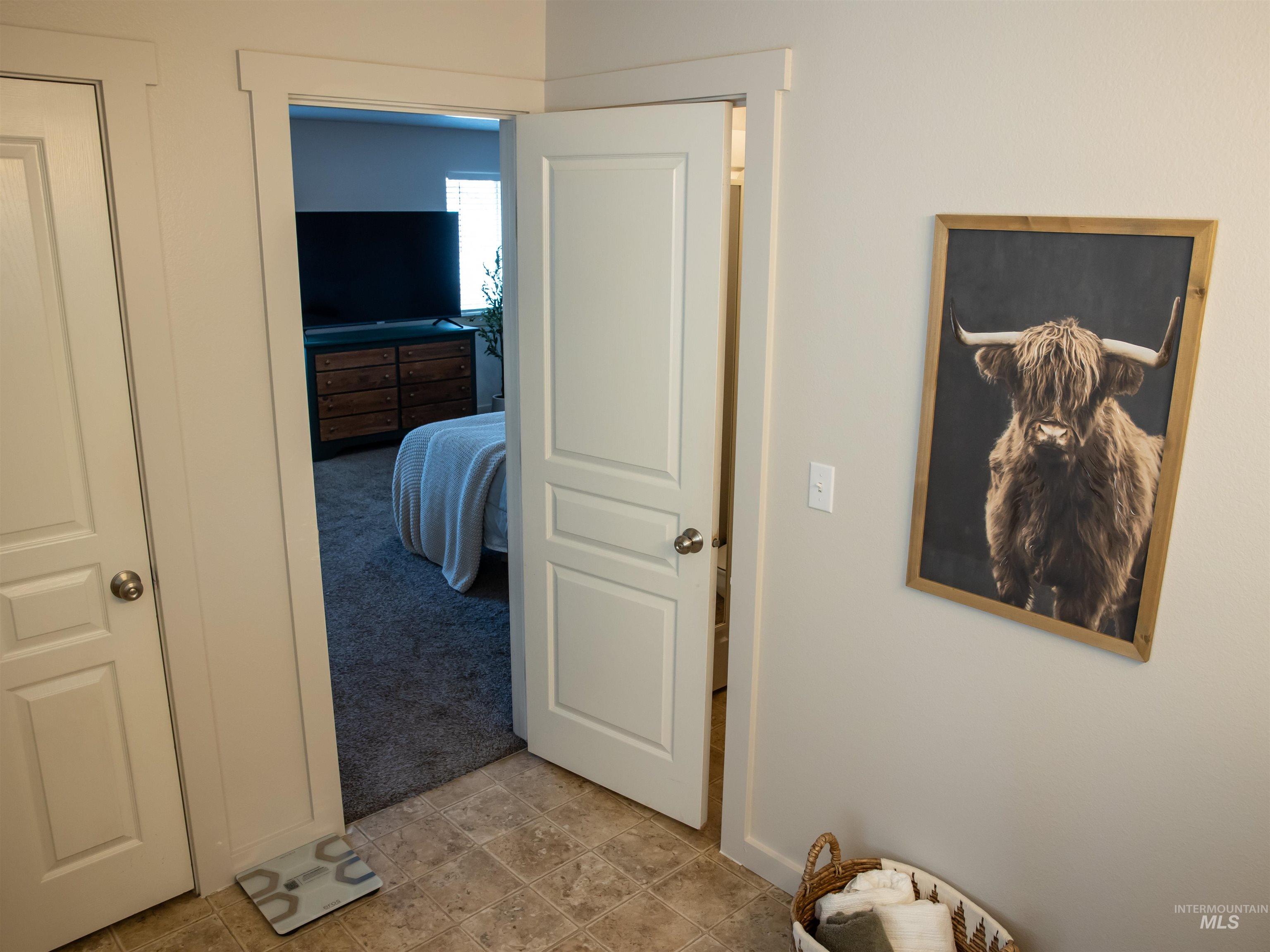 3491 N Maplestone Ave