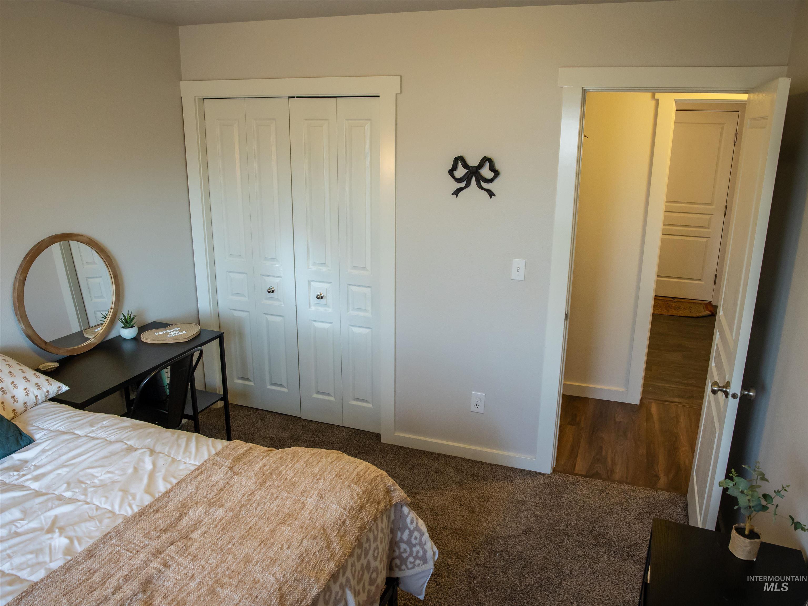 3491 N Maplestone Ave