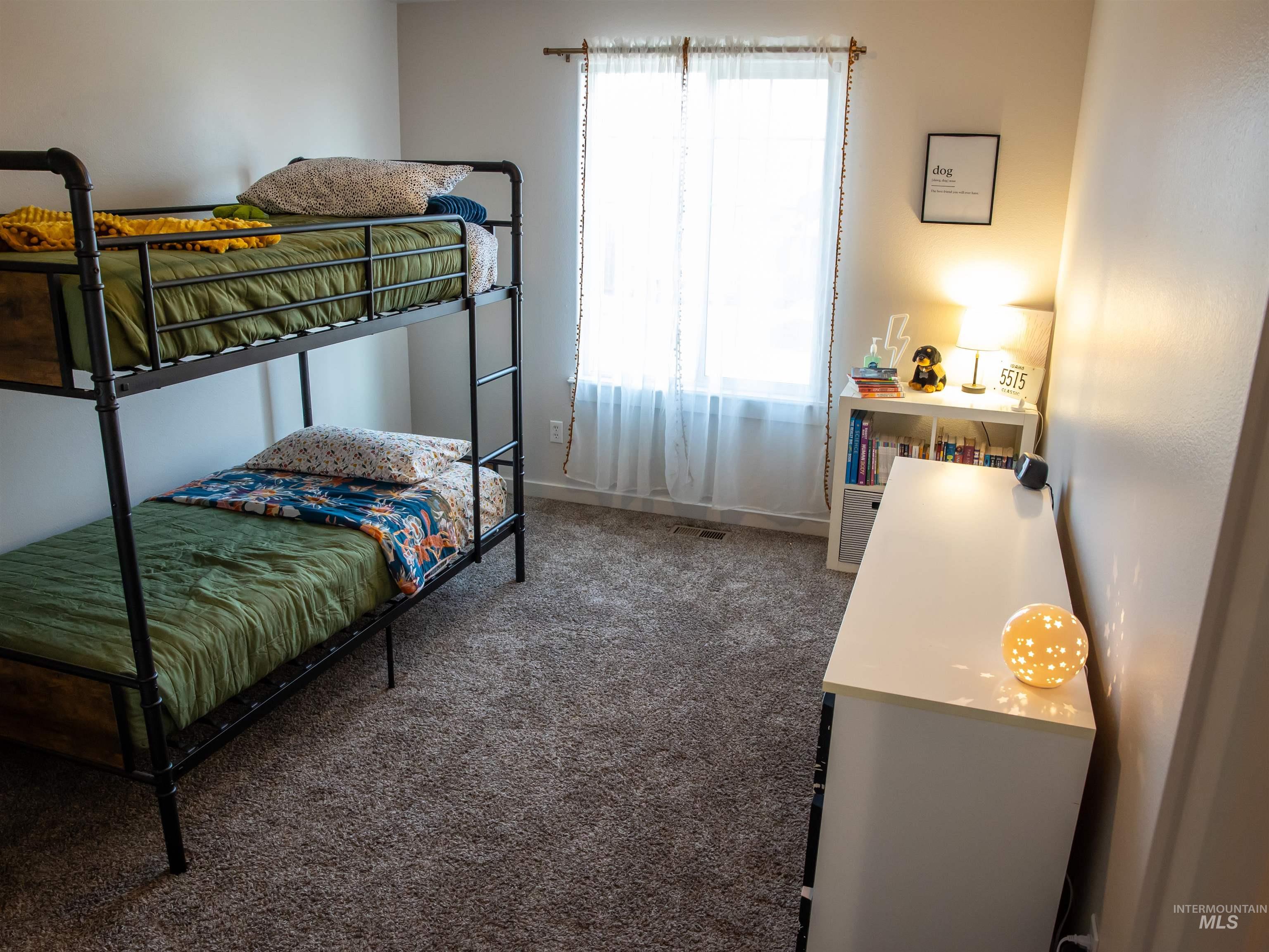 3491 N Maplestone Ave