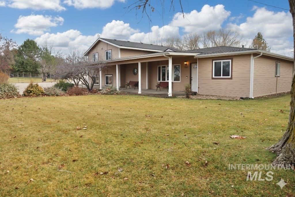 3815 W Columbia Rd.