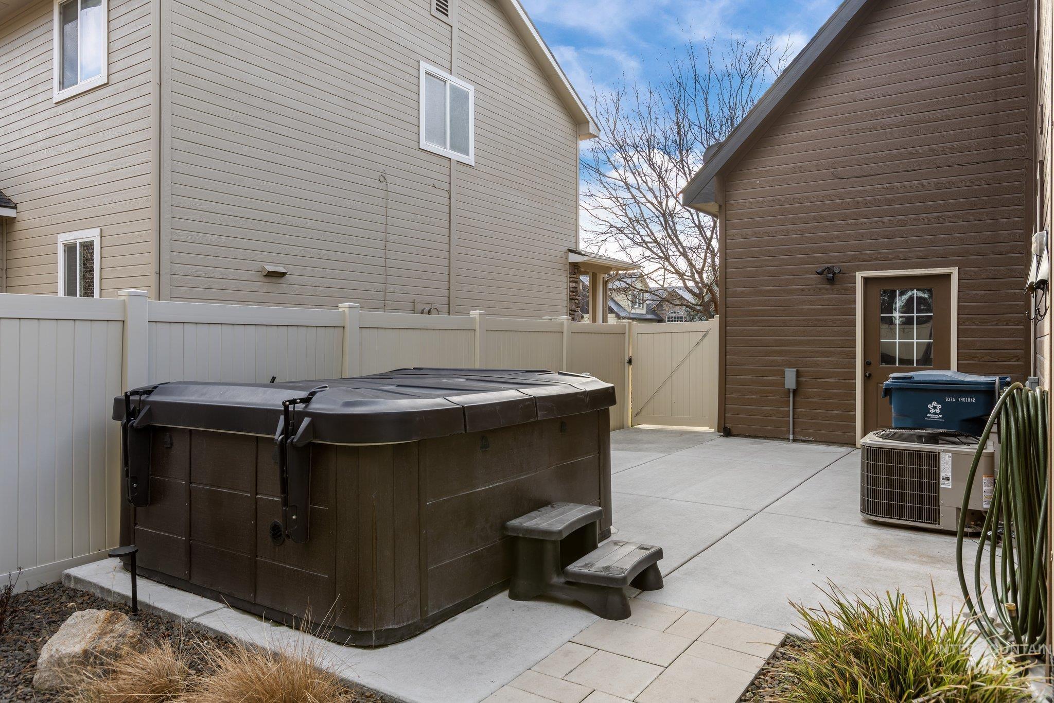 918 W Heather Woods Drive