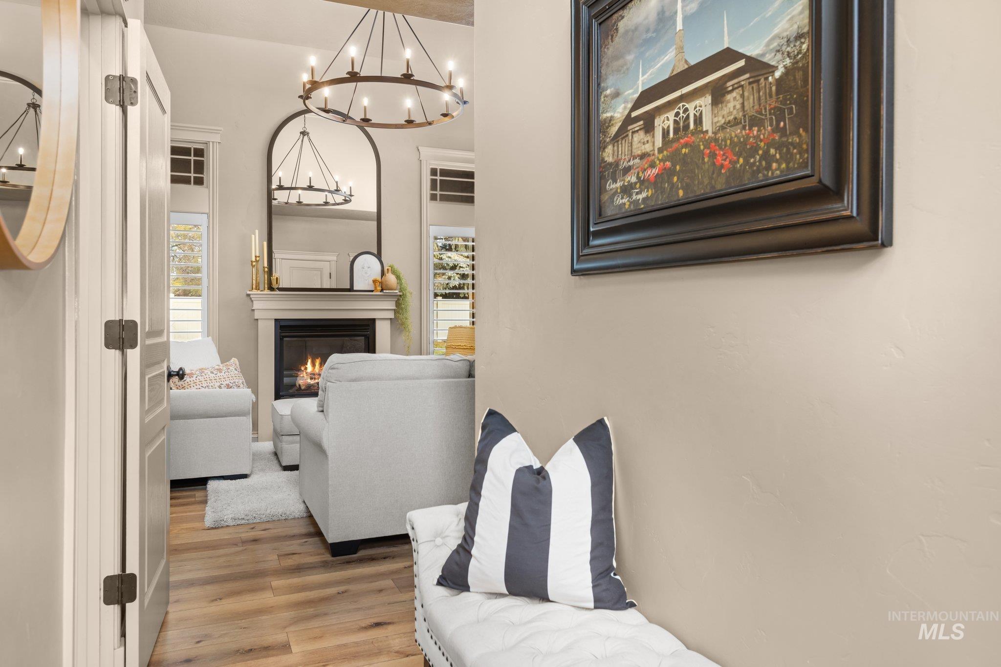 918 W Heather Woods Drive