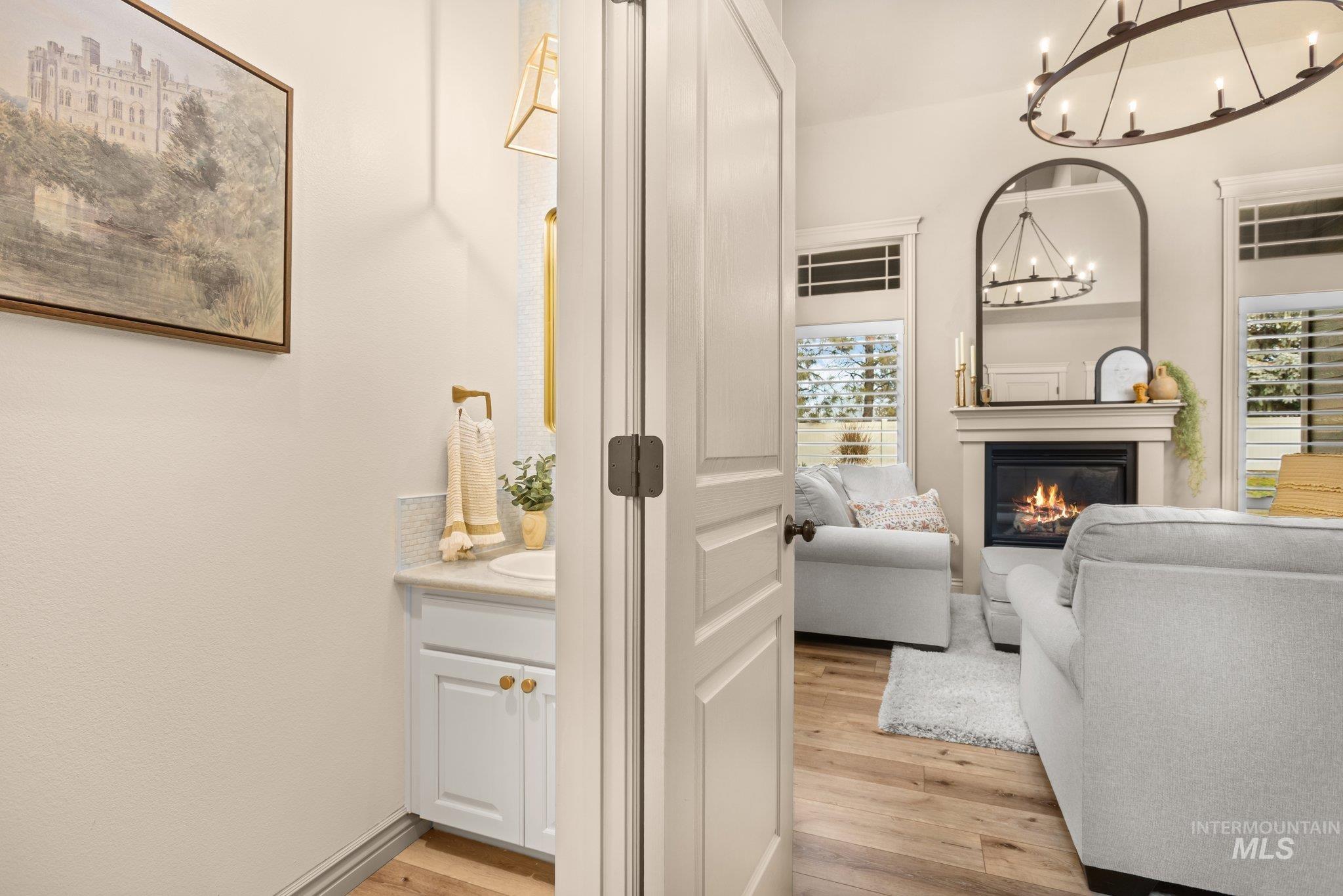 918 W Heather Woods Drive