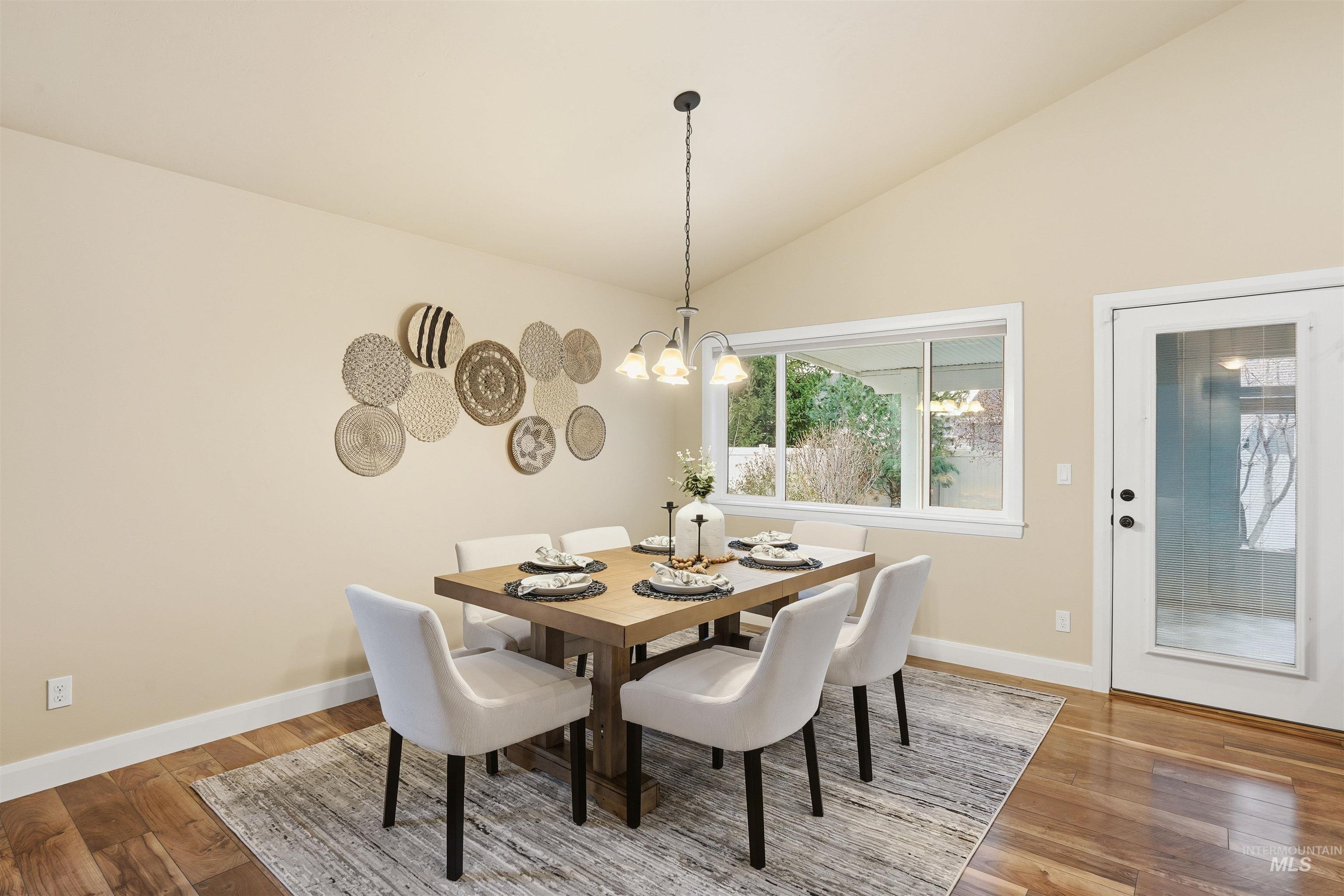 5697 W Combermere Dr