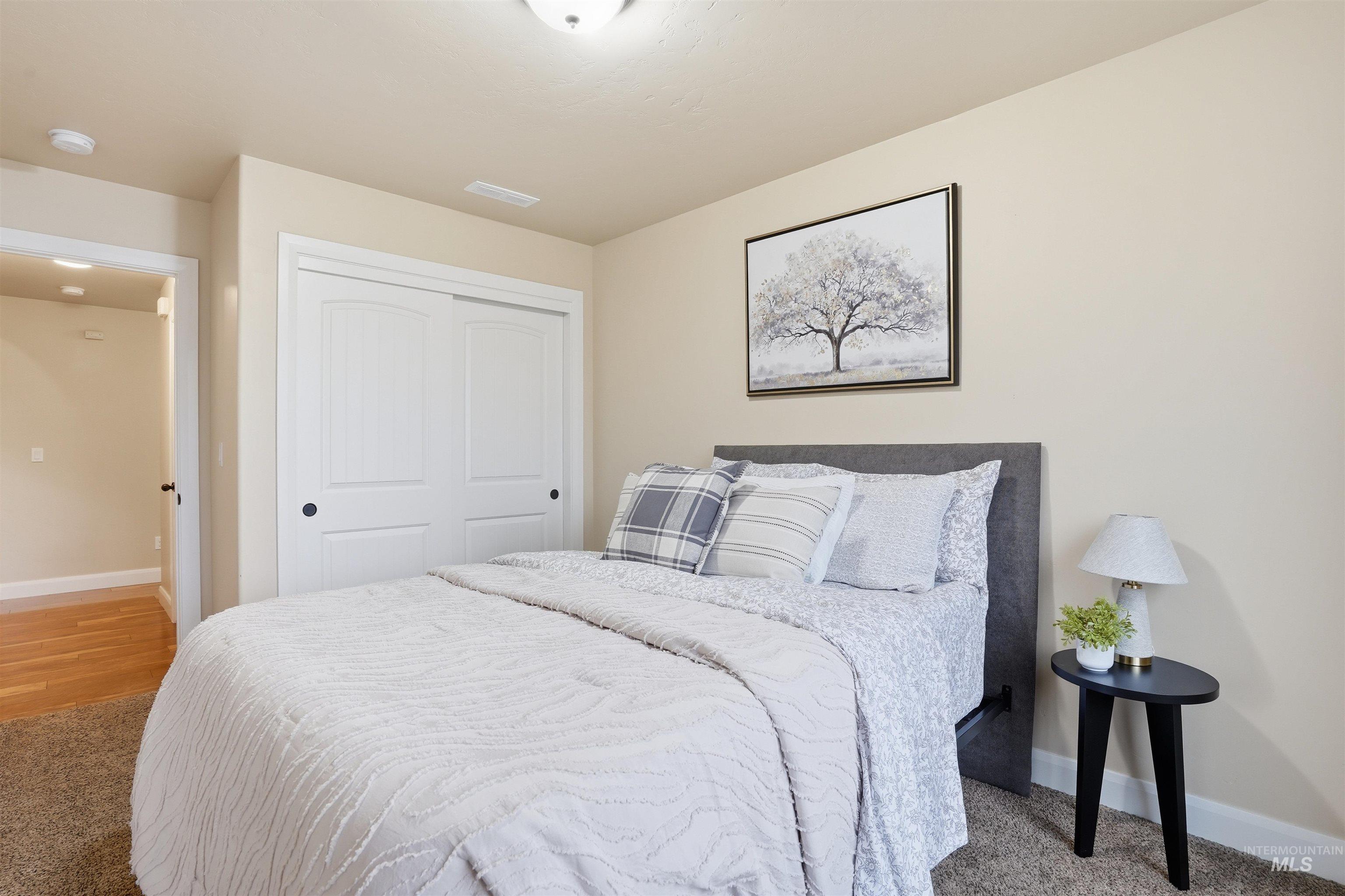 5697 W Combermere Dr