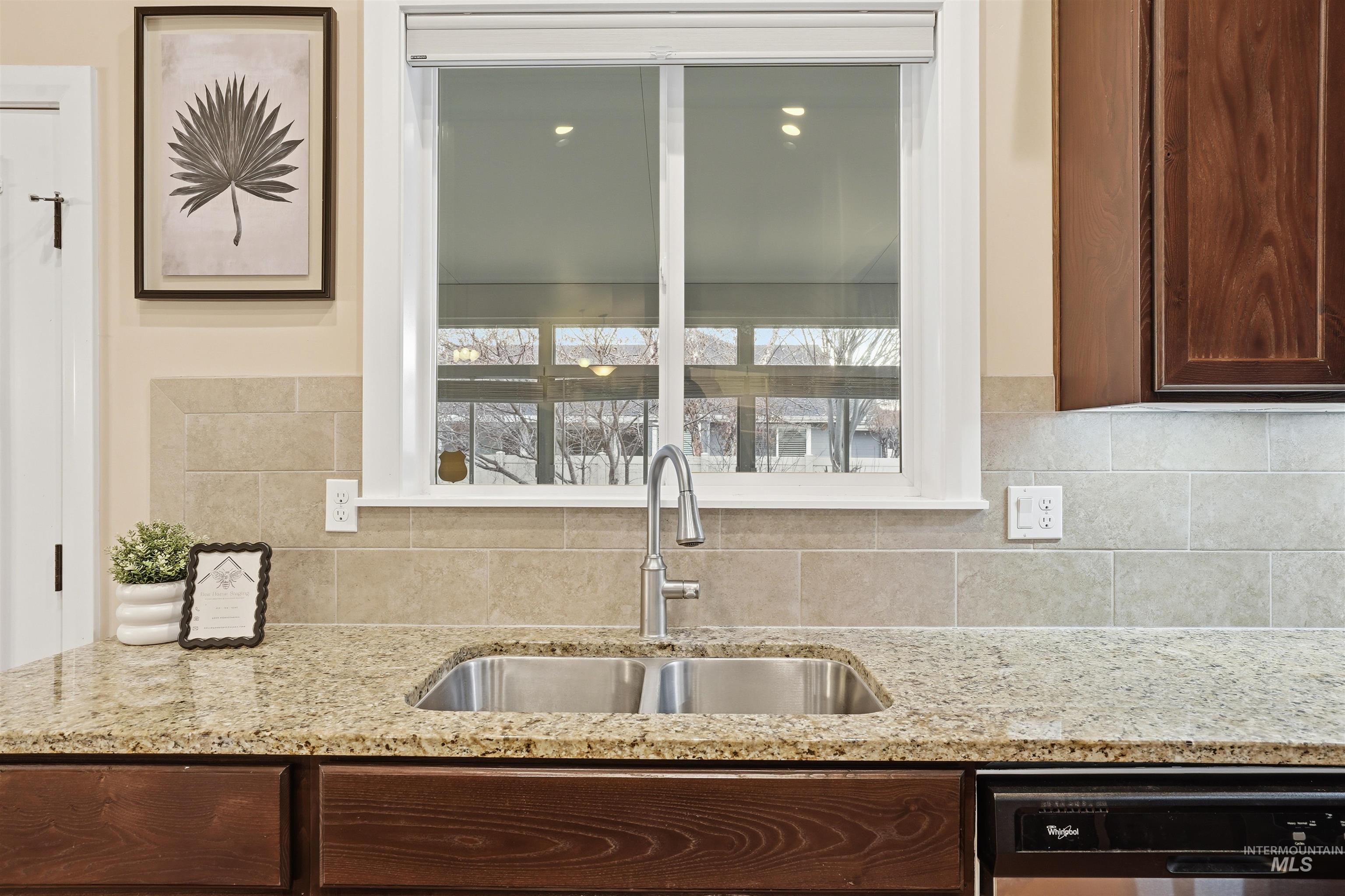 5697 W Combermere Dr