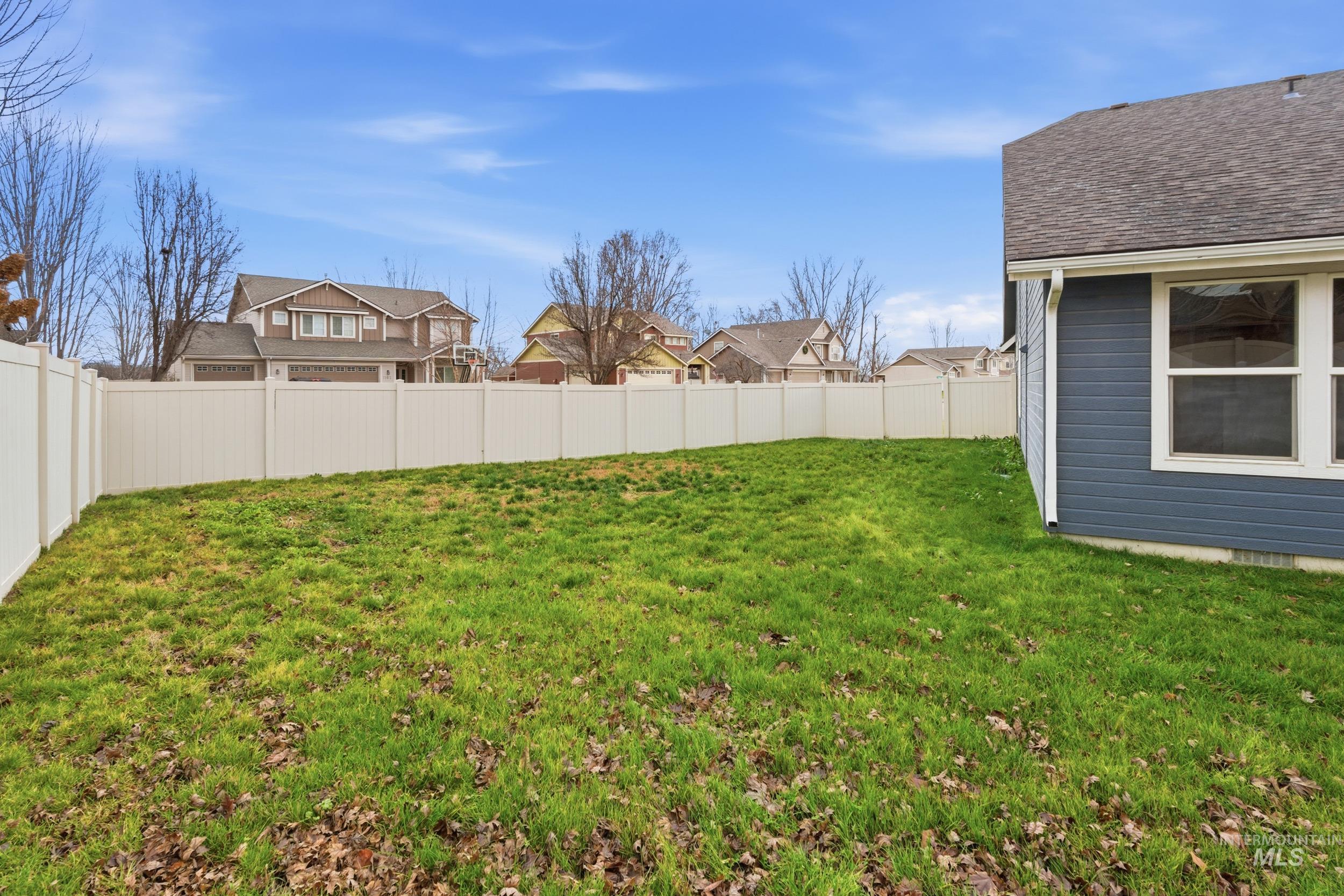1133 N Powder River Dr.