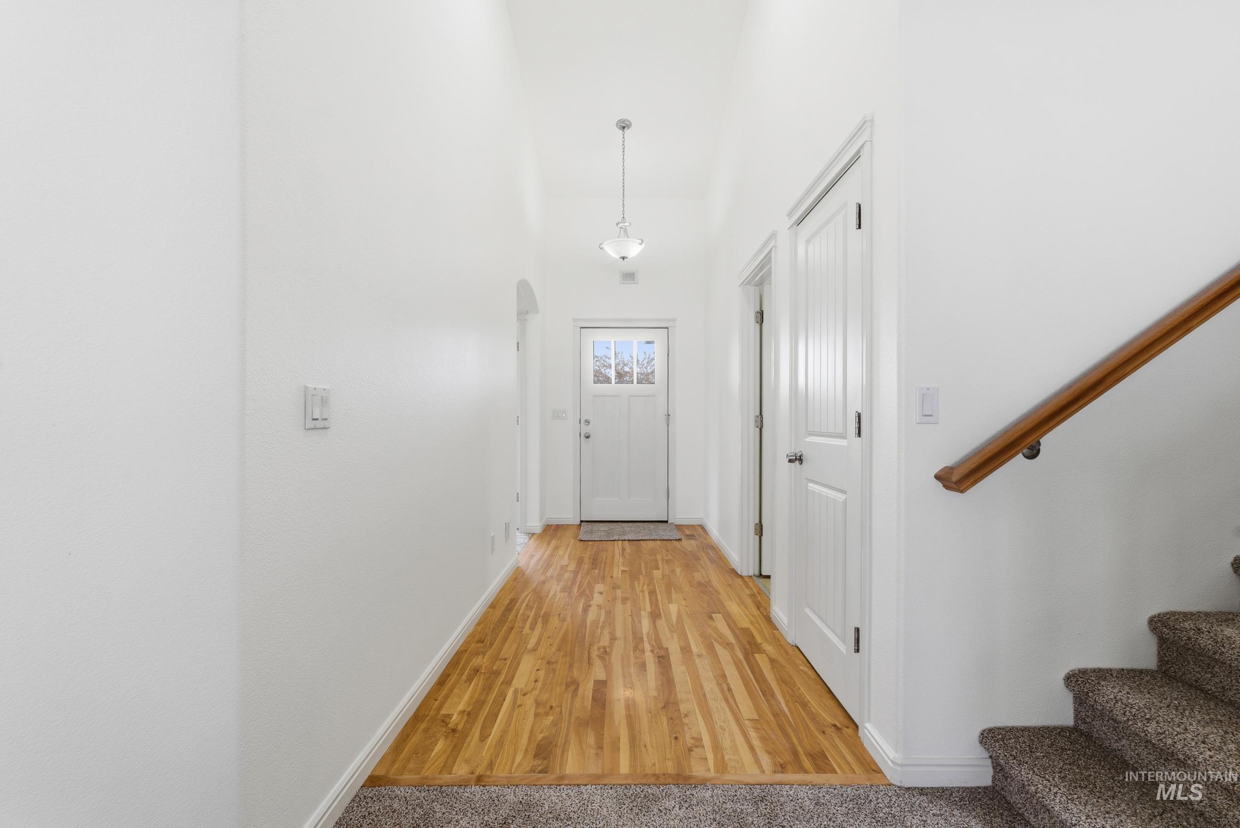 1133 N Powder River Dr.