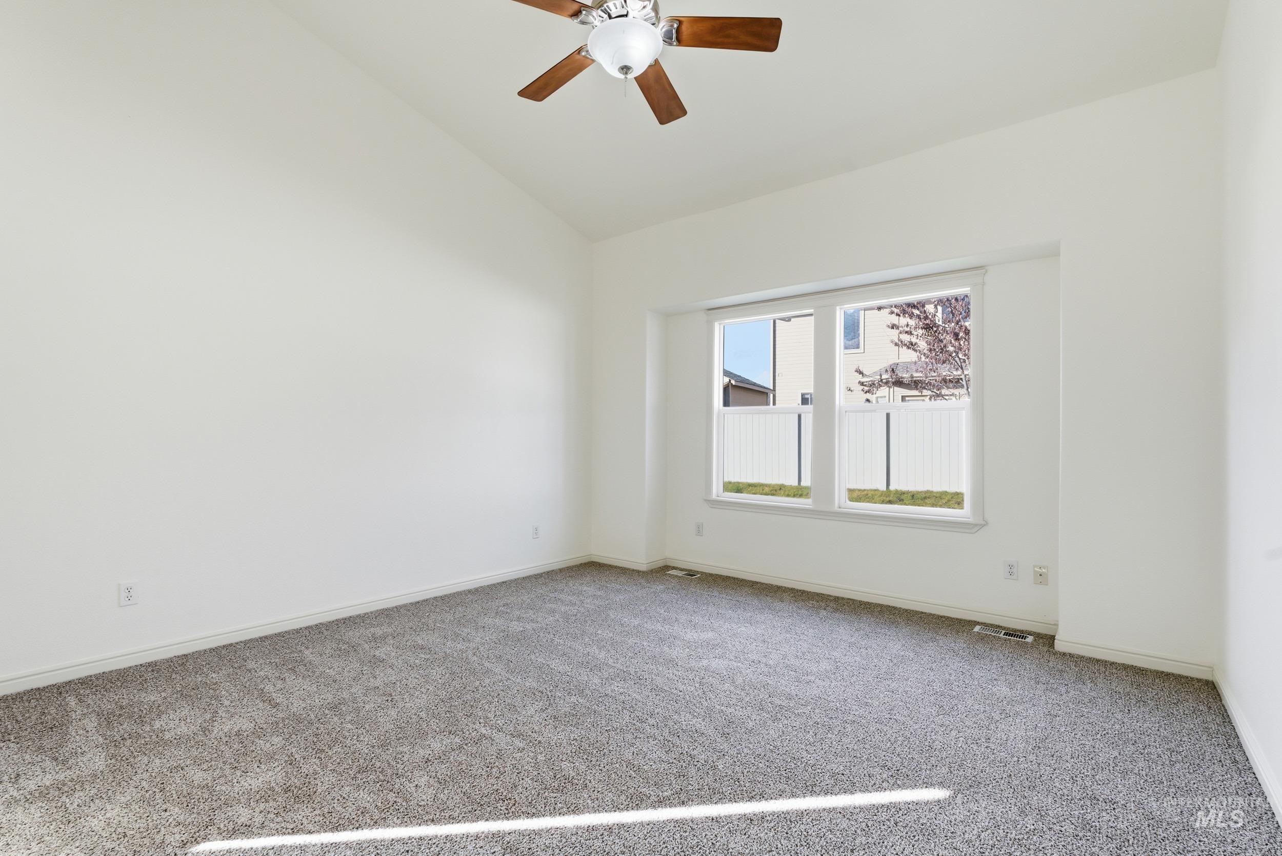 1133 N Powder River Dr.