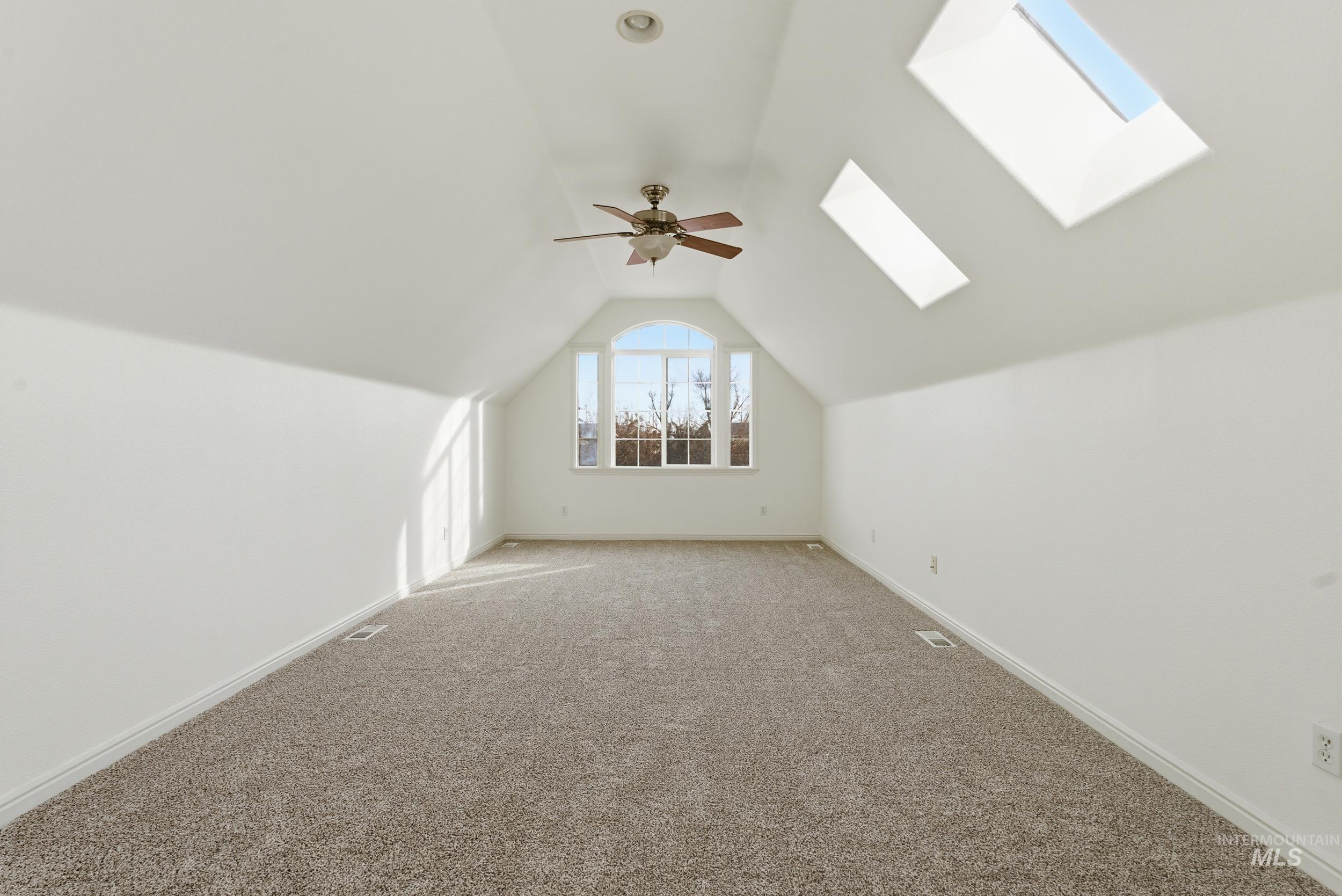 1133 N Powder River Dr.