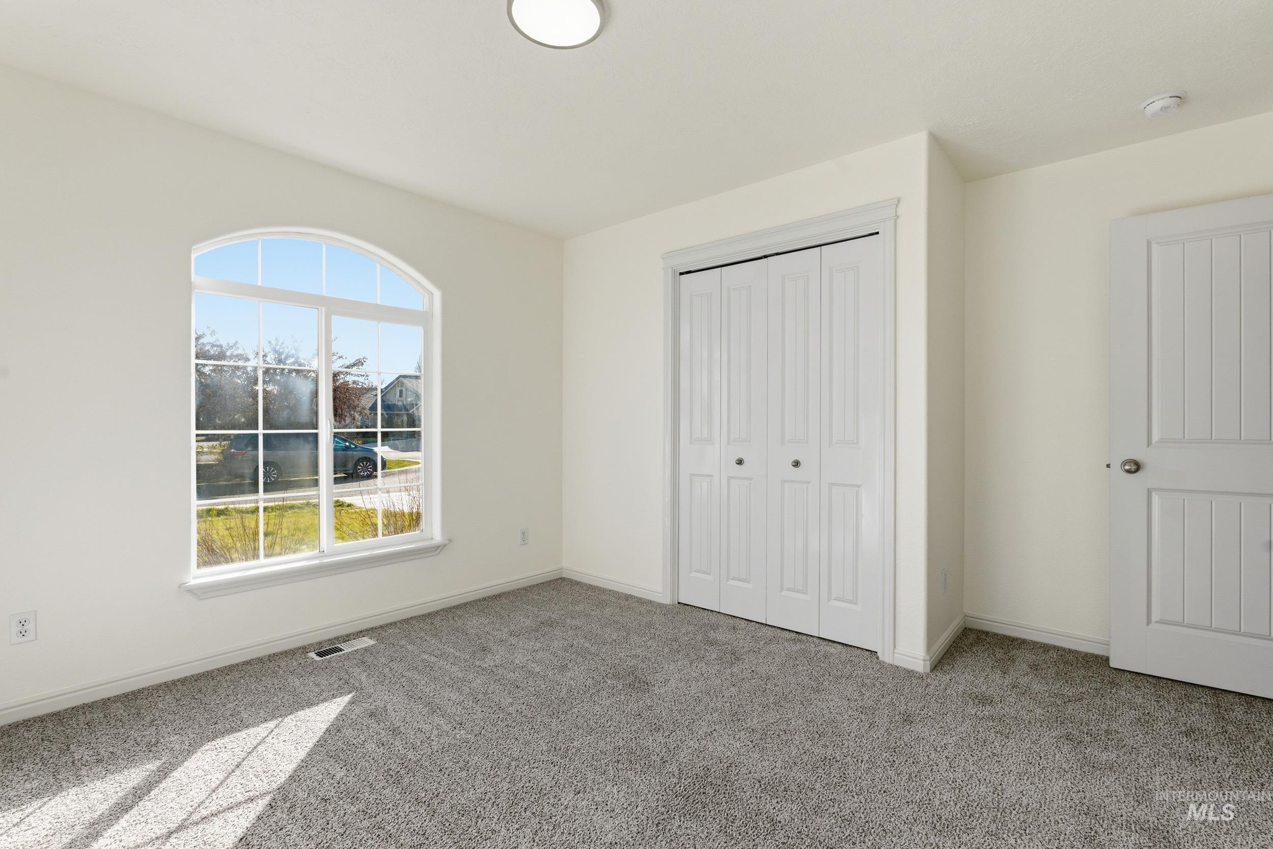 1133 N Powder River Dr.